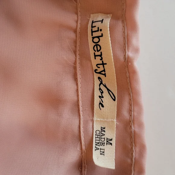 Liberty Love Chiffon Blouse - Picture 5 of 5